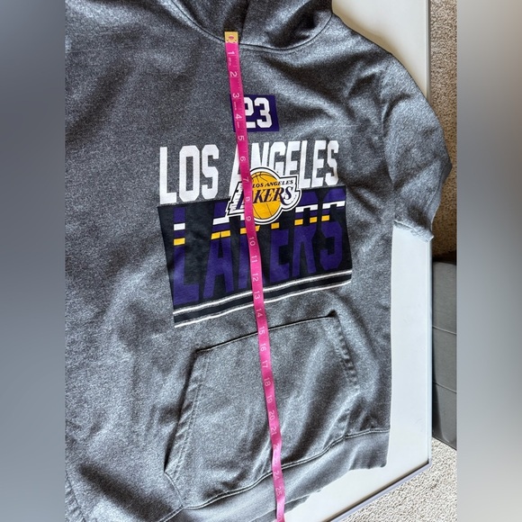 NBA Gray LeBron James #23 Fleece Hoodie - Picture 5 of 8